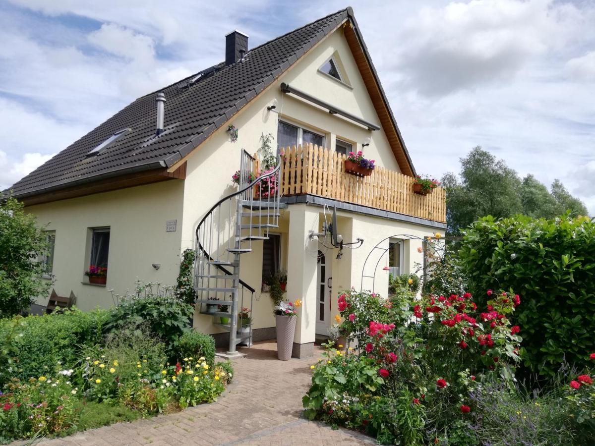 Fewo Ruegen Boettger Poseritz Kültér fotó